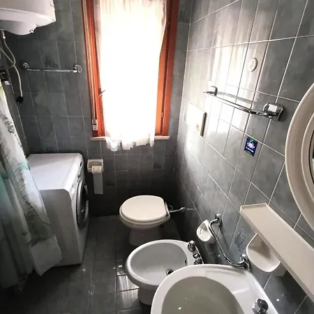 דירה With Pool In 54388